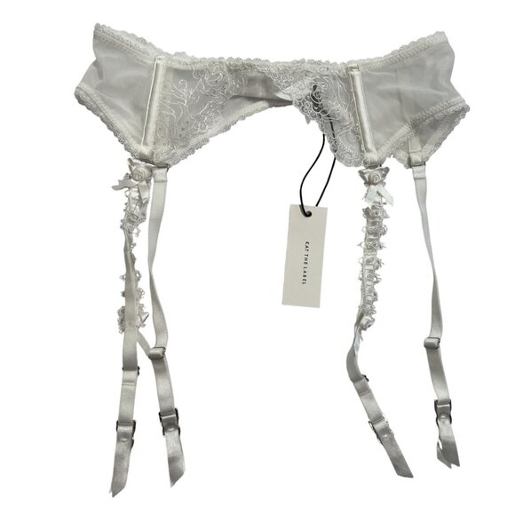 Kat The Label Delilah Garter Belt in White - Picture 1 of 5